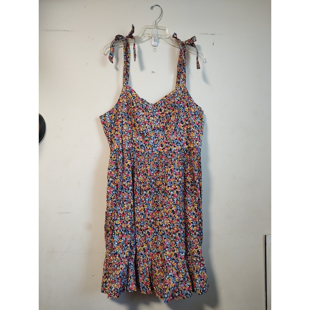 Old Navy Women XL Floral Cami Dress Tie Strap Smocked Back Tiered Ruffle Hem